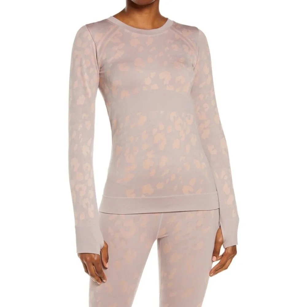 💕ZELLA💕 Cozy Baselayer Print Sweatshirt ~ Pink Sphinx Large L NWOT